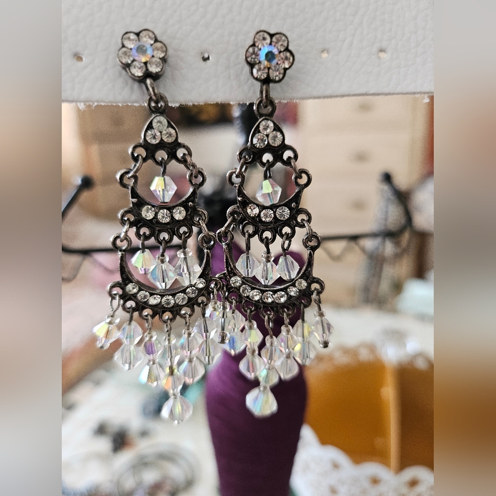 Vintage Auora Borealis Crystal Rhynstone Chandelier Earringrs♡